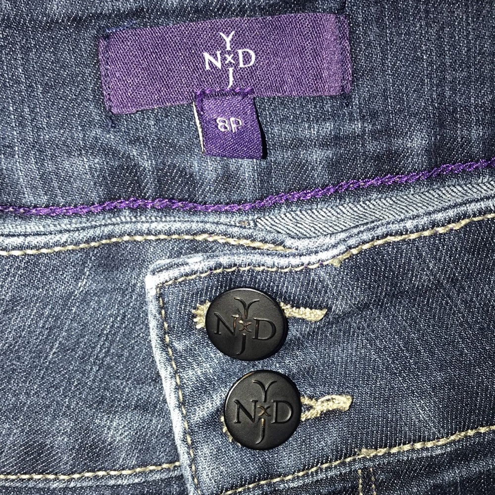 SOLD 🎄NWOT JEANS - Picture 5 of 9